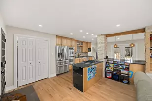 641 Woods St, Frankfort, IL 60423 - Photo 11