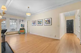 230 E Delaware Pl, Chicago, IL 60611 - Photo 5