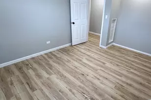 138 Garden Dr, Belvidere, IL 61008 - Photo 25