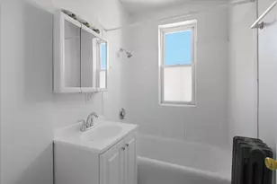 1635 W Morse Ave, Chicago, IL 60626 - Photo 9