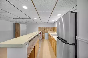 14233 S Wentworth Ave, Riverdale, IL 60827 - Photo 19