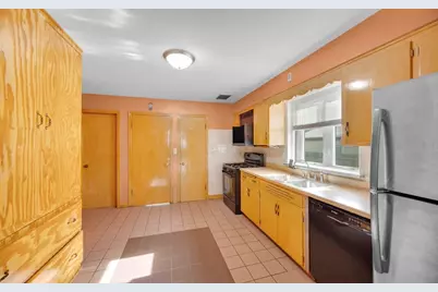 14233 S Wentworth Avenue, Riverdale, IL 60827 - Photo 9