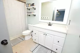 1014 Stonehedge Ct, Crystal Lake, IL 60014 - Photo 19