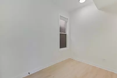 1322 W Ohio Street #3R, Chicago, IL 60642 - Photo 9