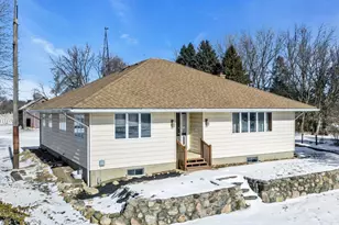 15218 Harmony Rd, Huntley, IL 60142 - Photo 3