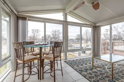 1802 W Pheasant Trail, Mount Prospect, IL 60056 - Photo 15