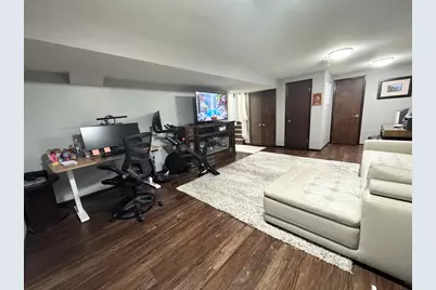 5501 Mulford Street, Skokie, IL 60077 - Photo 27