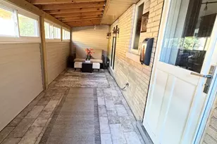 5501 Mulford St, Skokie, IL 60077 - Photo 29