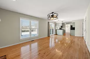 1361 Yosemite Pkwy, Algonquin, IL 60102 - Photo 15