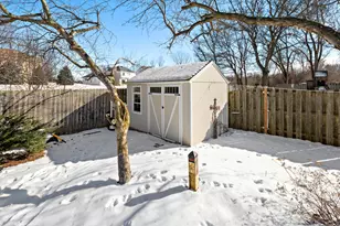 1361 Yosemite Pkwy, Algonquin, IL 60102 - Photo 23