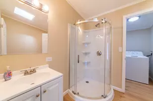 285 Park Ln, Sauk Village, IL 60411 - Photo 7