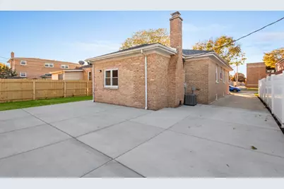1619 N 20th Avenue, Melrose Park, IL 60160 - Photo 35