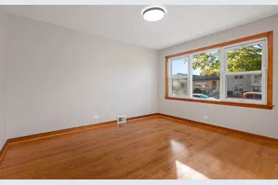 1619 N 20th Avenue, Melrose Park, IL 60160 - Photo 7