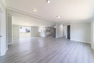 287 Park Ln, Sauk Village, IL 60411 - Photo 3