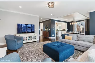 374 N Myrtle Avenue, Elmhurst, IL 60126 - Photo 25