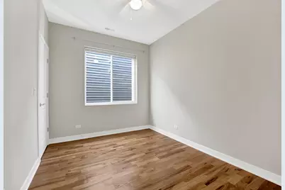 5843 W Corcoran Place, Chicago, IL 60644 - Photo 11