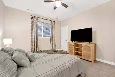 5843 W Corcoran Place, Chicago, IL 60644 - Photo 27