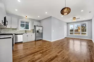 5843 W Corcoran Pl, Chicago, IL 60644 - Photo 5