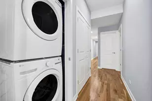 5843 W Corcoran Pl, Chicago, IL 60644 - Photo 17