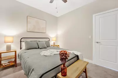 5843 W Corcoran Place, Chicago, IL 60644 - Photo 31