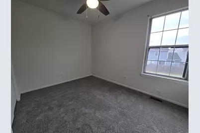 3316 Huntington Lane, Island Lake, IL 60042 - Photo 7