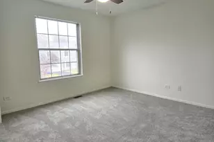 3316 Huntington Ln, Island Lake, IL 60042 - Photo 5