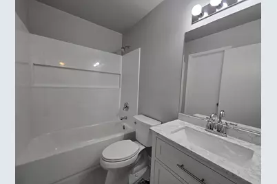 3316 Huntington Lane, Island Lake, IL 60042 - Photo 9