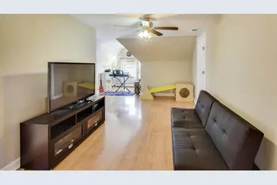 29 S Iowa Avenue, Addison, IL 60101 - Photo 13