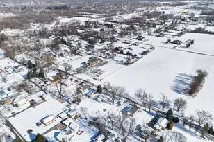 821 Penfield Ave, Joliet, IL 60433 - Photo 37