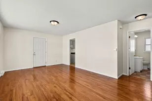 821 Penfield Ave, Joliet, IL 60433 - Photo 3