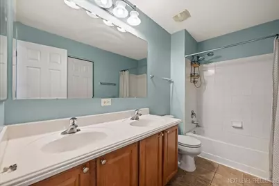 706 Versailles Parkway, Oswego, IL 60543 - Photo 25