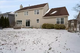 706 Versailles Pkwy, Oswego, IL 60543 - Photo 29