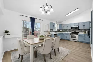 1310 Gilray Dr, Joliet, IL 60431 - Photo 3