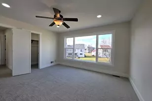 1605 Fox Field Dr, Belvidere, IL 61008 - Photo 21