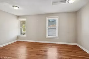 8225 W 30th St, North Riverside, IL 60546 - Photo 9