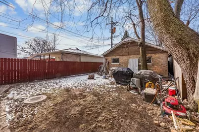 7030 S Artesian Avenue, Chicago, IL 60629 - Photo 37