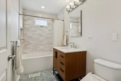 3614 N Hamilton Avenue, Chicago, IL 60618 - Photo 17