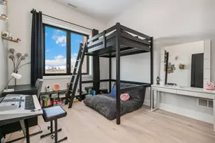 3057 N Lincoln Ave, Chicago, IL 60657 - Photo 17