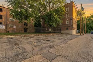 205 Custer Ave, Evanston, IL 60202 - Photo 17