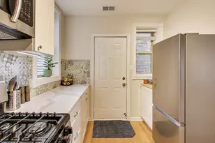 600 N La Grange Rd, La Grange Park, IL 60526 - Photo 5