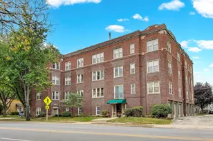 600 N La Grange Rd, La Grange Park, IL 60526 - Photo 1