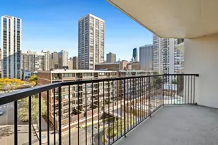 1560 N Sandburg Terrace, Chicago, IL 60610 - Photo 23