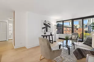 1560 N Sandburg Terrace, Chicago, IL 60610 - Photo 11