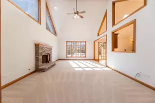 10535 Great Egret Dr, Orland Park, IL 60467 - Photo 7