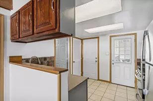 [Address not provided], Round Lake Beach, IL 60073 - Photo 7