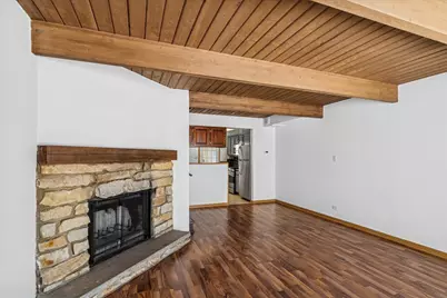 [Address not provided], Round Lake Beach, IL 60073 - Photo 5