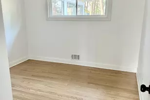 938 Hemlock St, Deerfield, IL 60015 - Photo 13