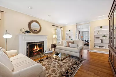 254 W Claremont Street, Elmhurst, IL 60126 - Photo 5