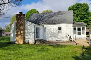 208 N Maple St, Toluca, IL 61369 - Photo 3