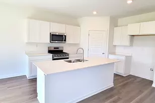 6558 Walnut Ct, Wonder Lake, IL 60097 - Photo 7